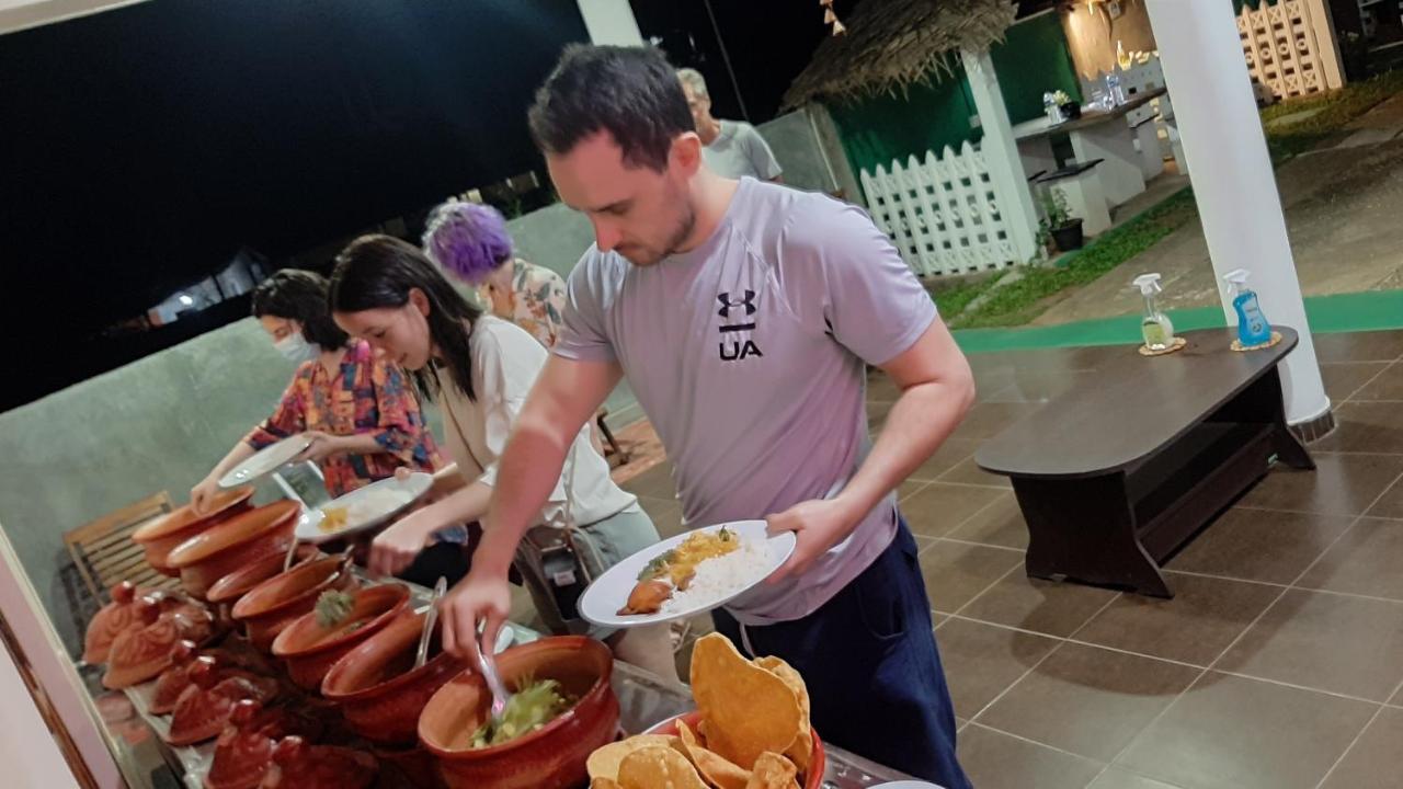 New Peacock Resort Dambulla Kültér fotó