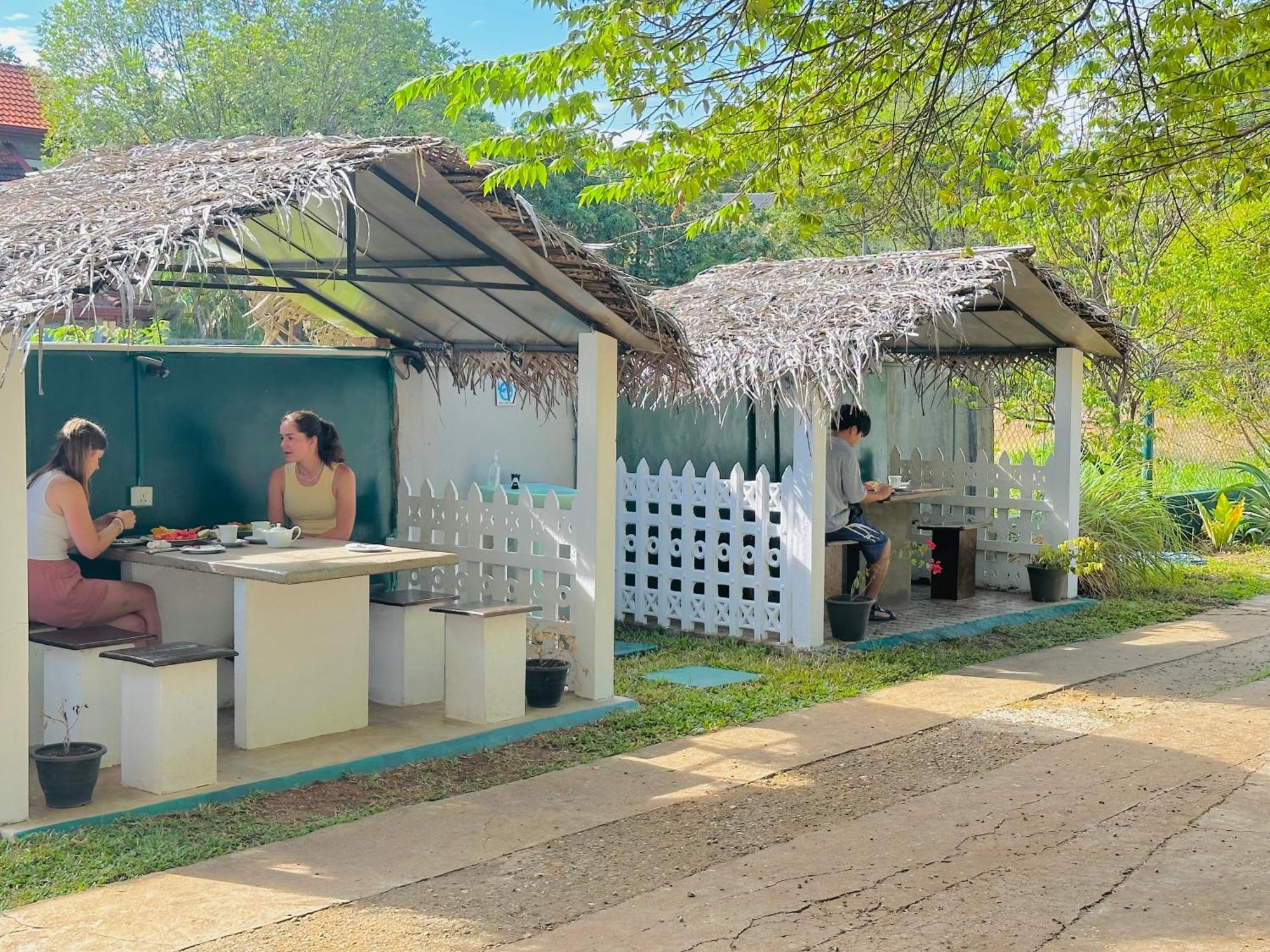 New Peacock Resort Dambulla Kültér fotó