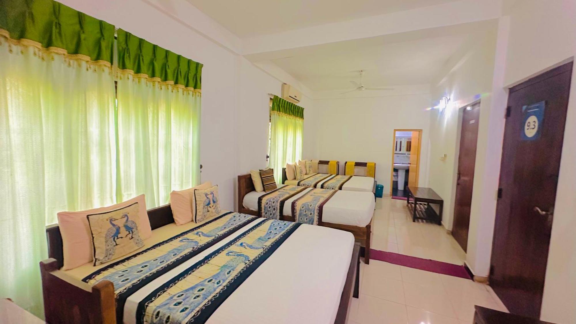 New Peacock Resort Dambulla Kültér fotó