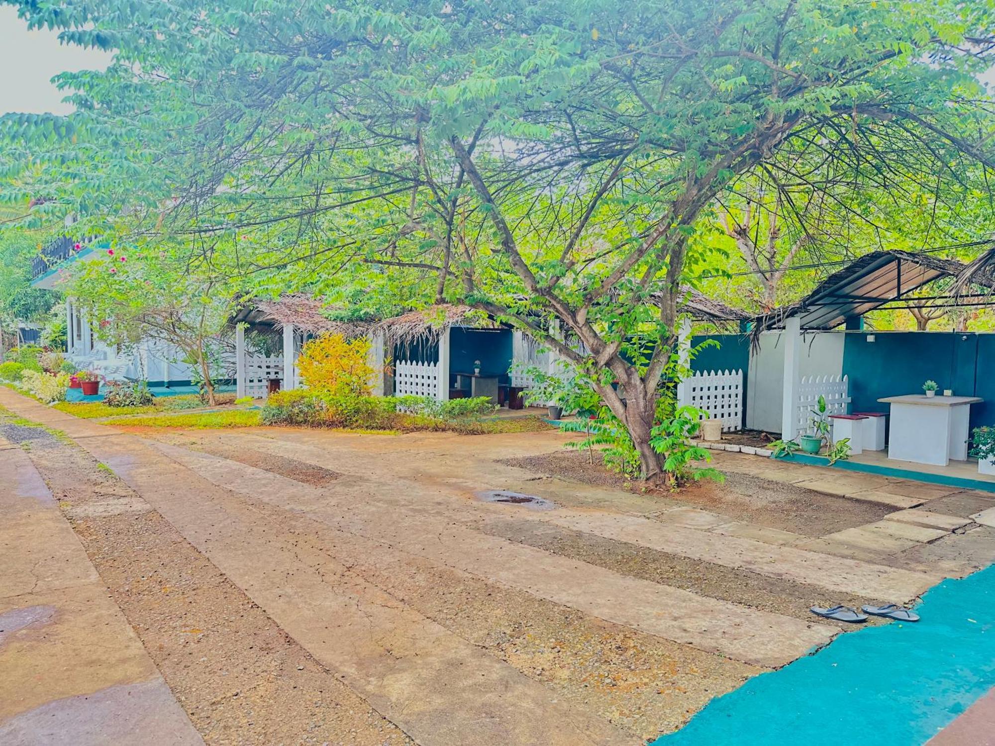 New Peacock Resort Dambulla Kültér fotó